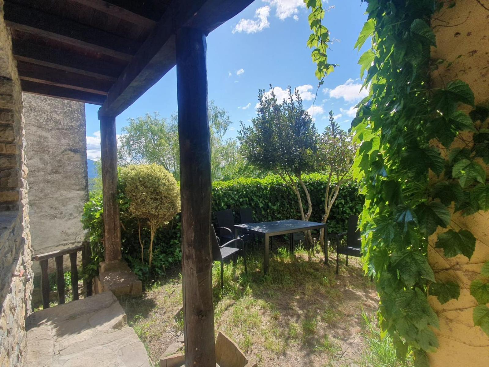 Alojamiento La Atalaya De Araguas Araguás del Solano Exteriér fotografie